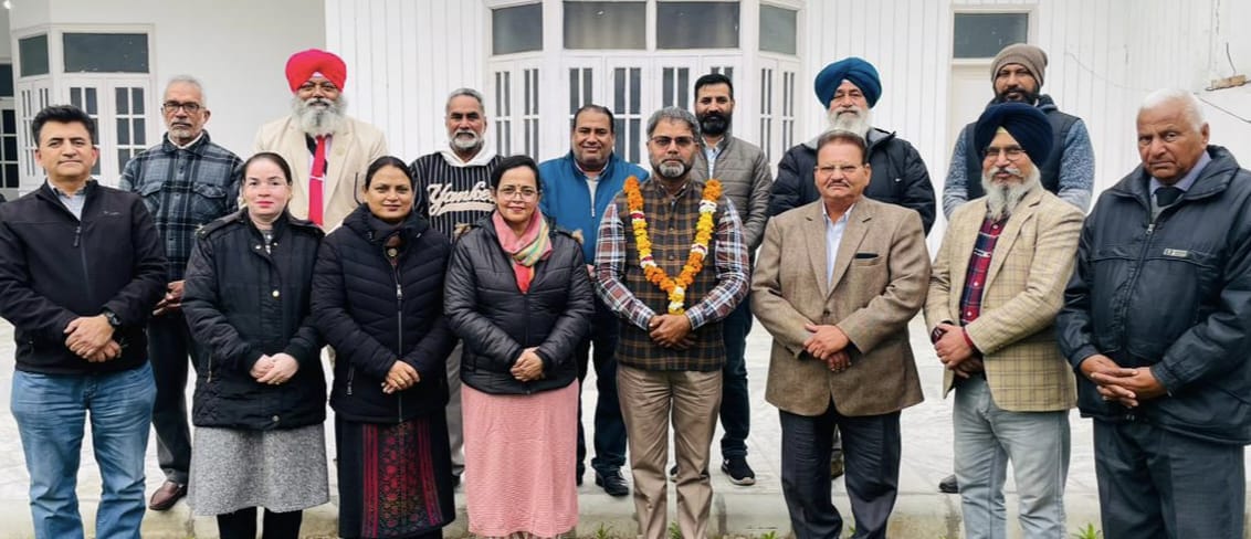 Surjit Mazari became the President of Navjot Sahitya Sanstha Aud, Rajinder Jassal became the Secretary